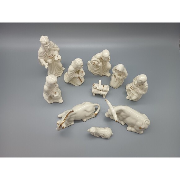 Centurion Collection Ceramic Nativity Set Ivory Gold 11 Piece Set - Picture 5 of 10